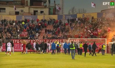 Super League 2: Παίκτες και οπαδοί έγιναν ένα στον Πανσερραϊκό (video)