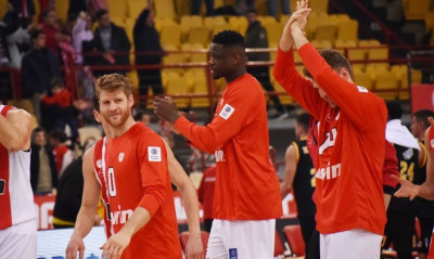 Ολυμπιακός: Η αθέατη πλευρά του αγώνα με την ΑΕΚ (video)