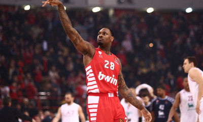 Μπλακ: «Πολύ δύσκολο παιχνίδι – Σοβαροί και συγκεντρωμένοι»