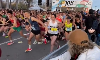 Παραλίγο τραγωδία σε αγώνα δρόμου στη Βαλένθια (Video)