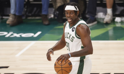 NBA: «Διακοπές» ο Γιάννης, Χόλιντεϊ οι Μπακς