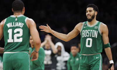 NBA: «Όργια» από Τέιτουμ και νέο φετινό ρεκόρ στη νίκη των Σέλτικς επί των Χόρνετς