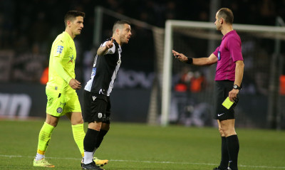 ΟΦΗ: Δίωξη στον Νέιρα για επίθεση σε αξιωματούχο στο ματς με τον ΠΑΟΚ – Κίνδυνος για τρία ματς