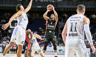 Τσους Ματέο: «Φαινόμενο ο Μπαρτζώκας, σούπερ ομάδα Ολυμπιακός»