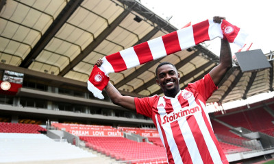 Ολυμπιακός: «Ερυθρόλευκος» και με τη βούλα ο Ραμόν (Photos)