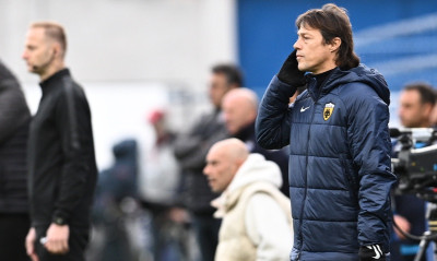 Ιωνικός-ΑΕΚ: Η ανακούφιση του Αλμέιδα και η χαρά του 300άρη Μάνταλου