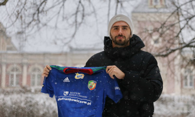 Μετακομίζει στην Πολωνία ο Καπίνο