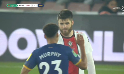 Λιγκ Καπ Αγγλίας: Ο Μέφρι έλεγε bye bye στον Τσαλέτα Τσαρ όταν αποβλήθηκε! (video)