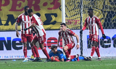 Άρης-Ολυμπιακός 0-1: Ο μάγκας Τζολάκης έστειλε τους Πειραιώτες στον ημιτελικό με την ΑΕΚ (vids+pics)