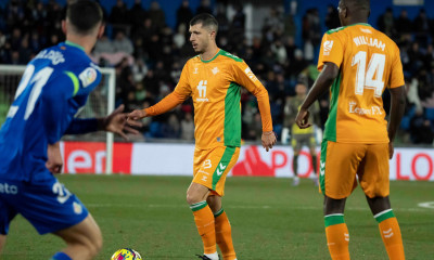 La Liga: «Διπλό» Μπέτις με πέναλτι στο τέλος