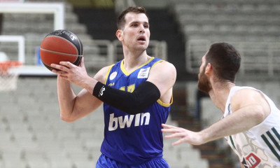 Παναθηναϊκός: Συμφωνία με Περιστέρι - Ανακοινώνεται ο Αγραβάνης