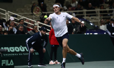 Davis Cup: Συγκλόνισε ο Στέφανος Τσιτσιπάς για τους πιλότους - «Θέλω μετάλλιο σε Ολυμπιακούς» (vid)