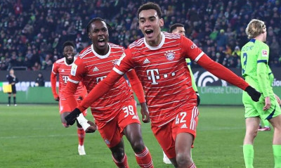 Bundesliga: Τεσσάρα της Μπάγερν στη Βόλφσμπουργκ