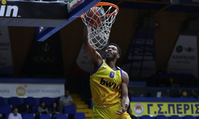 Περιστέρι: Παρελθόν και τυπικά ο Τζούστον