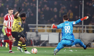 ΑΕΚ-Ολυμπιακός 3-0: Τα highlights του αγώνα (video+photos)