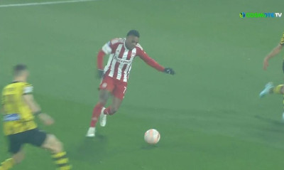 ΑΕΚ-Ολυμπιακός: Άγγιξαν το 1-1 οι Πειραιώτες, στο δοκάρι η οβίδα του Γκάρι Ροντρίγκες (video)