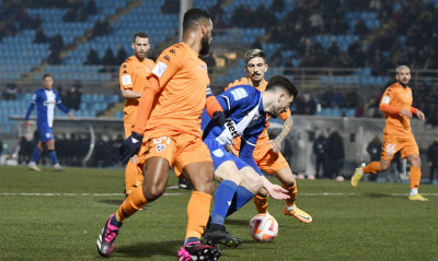 ΠΑΣ Γιάννινα-Ιωνικός 0-0: «Όρθιος» ο Ιωνικός, έφυγε με βαθμό απ’ τους «Ζωσιμάδες»