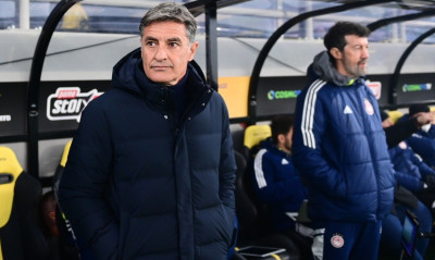 Ολυμπιακός: Ο Παναθηναϊκός και η ΑΕΚ κρίνουν την παραμονή του Μίτσελ στα πλέι οφ