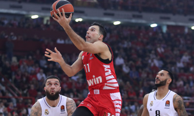 Ολυμπιακός: Ανεβάζουν «στροφές» Σλούκας και Πάπας