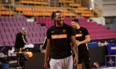 ΑΕΚ: Πρόβλημα με Μίτσελ και Μάιλς ενόψει Περιστέρι