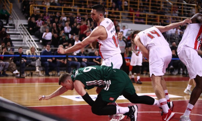 Ολυμπιακός - Παναθηναϊκός: Πρόκληση Παπανικολάου και επεισόδιο με Αγραβάνη (video+photos)