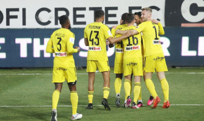 Πλησίασε Βόλο ο Άρης, ελπίζει για 6άδα ο Ατρόμητος - Η βαθμολογία πριν το Ολυμπιακός-Παναθηναϊκός