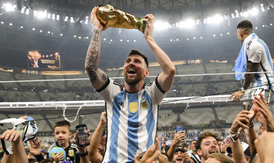 Σκαλόνι: «Ο Μέσι θ' αποφασίσει αν θα είναι στο Μουντιάλ 2026»