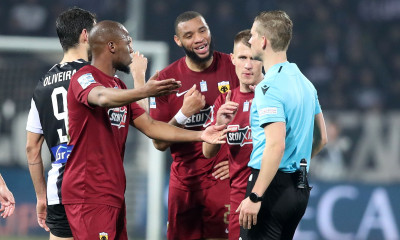 ΑΕΚ: Η ανάρτηση για τη διαιτησία με Παναθηναϊκό, Ολυμπιακό, ΠΑΟΚ - «Μόνοι μας και όλοι τους»