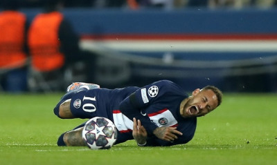 Παρί Σεν Ζερμέν: Αγωνία για Νεϊμάρ - Φόβοι για ζημιά