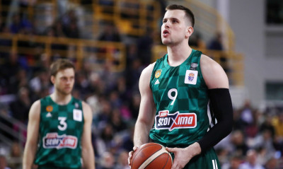 Παναθηναϊκός: Εκτός Αγραβάνης, Γ. Καλαϊτζάκης με την Αρμάνι