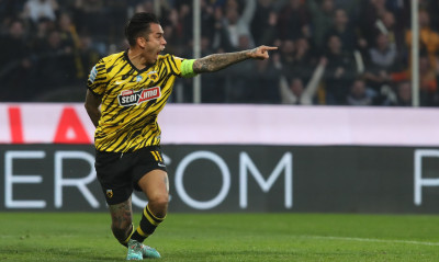 ΑΕΚ-Αστέρας Τρίπολης: Ο Αραούχο έκανε το 1-0 και ξέσπασε - «Φωτιά» στην «OPAP Arena» (video)