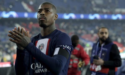 Παρί Σεν Ζερμέν: Τέλος η σεζόν για Κιμπεμπέ