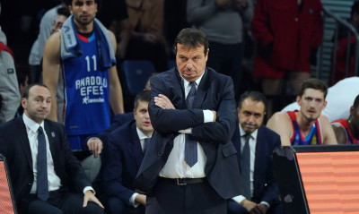 Αταμάν: «Μοιράζομαι τον πόνο των φίλων Ελλήνων»