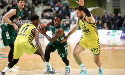 Ανανέωσε με τη Φενέρμπαχτσε ο Γκούντουριτς