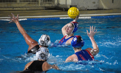 Πόλο Γυναικών: Εύκολα οι πρωτοπόροι