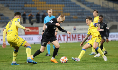 Αστέρας Τρίπολης-Ατρόμητος 1-1: Αλύγιστοι εντός οι Αρκάδες, τέλος η εξάδα για τους Περιστεριώτες