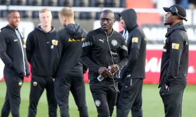 ΟΦΗ - ΑΕΚ: Πανό οργής στο «Γεντί Κουλέ» για τη τραγωδία στα Τέμπη (video+photos)