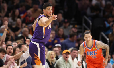 NBA: Έγραψε ιστορία ο Μπούκερ, εύκολη νίκη για Σανς - Όλα τα αποτελέσματα (videos)