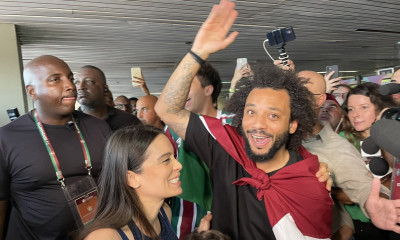 Ολυμπιακός: Ο Μαρσέλο στο Ρίο, αποθέωση στο αεροδρόμιο από τους φιλάθλους της Φλουμινένσε