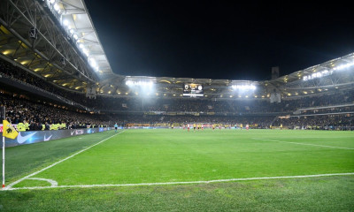 ΑΕΚ - Ολυμπιακός: Μεγάλη ένταση και δακρυγόνα στη Νέα Φιλαδέλφεια μετά το ντέρμπι (pics)