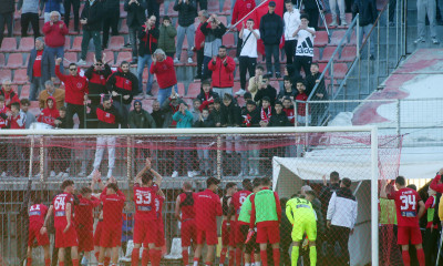 Super League 2: Ο Πανσερραϊκός λύγισε και τη Νίκη Βόλου και φουλάρει για την άνοδο! (video)