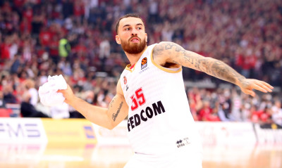 Εκτός ομάδας έθεσε τον Τζέιμς η Μονακό!