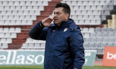 ΑΕΛ: Τέλος Ταουσιάνης και Βενέτης, επιστροφή του Γκουτσίδη