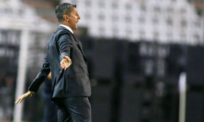 ΠΑΟΚ: Ξέσπασε ξανά για το «σύστημα» ο Λουτσέσκου | «Το VAR εργαλείο των ομάδων της Αθήνας»