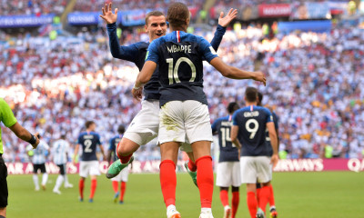 «Πόλεμος» στην εθνική Γαλλίας: Ο Γκριεζμάν ήθελε να γίνει αρχηγός αντί του Κιλιάν Εμπαπέ