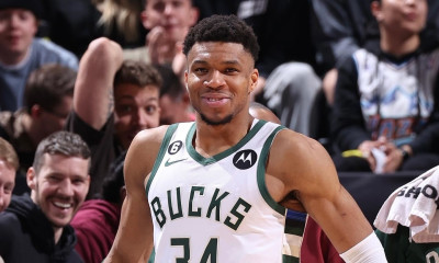 NBA: Oι Μπακς πέρασαν εύκολα από τη Γιούτα | Νίκη με «διπλό» Αντετοκούνμπο (vids)