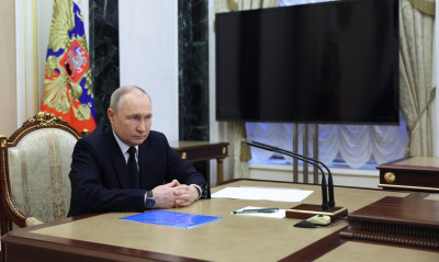 Πούτιν για Κίνα: Αναπτύσσουμε συνεργασία, όχι στρατιωτική συμμαχία