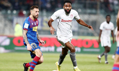 Ολυμπιακός: Γκολ κι αποβολή ο Μπακαμπού (Video)