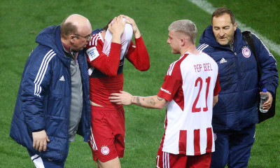 Ολυμπιακός-Άρης: Ξέσπασε σε κλάματα ο Κανός!