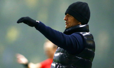 Ραζβάν Λουτσέσκου: Ακυρώθηκε κανονικό γκολ της ΑΕΚ, φάουλ πριν το 0-1